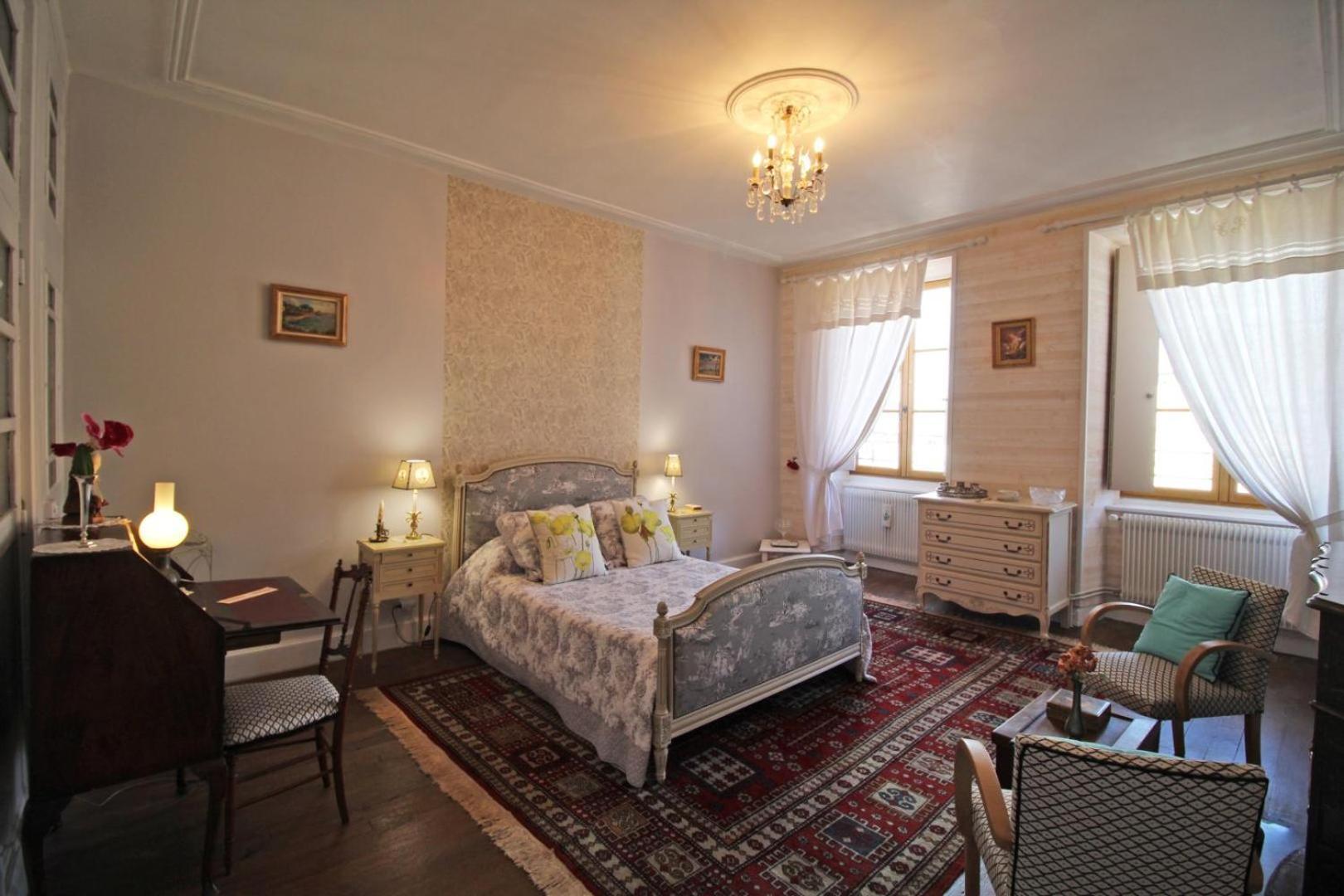 Bed and Breakfast Maison Gay Lussac Сен-Леонар-де-Нобла Экстерьер фото