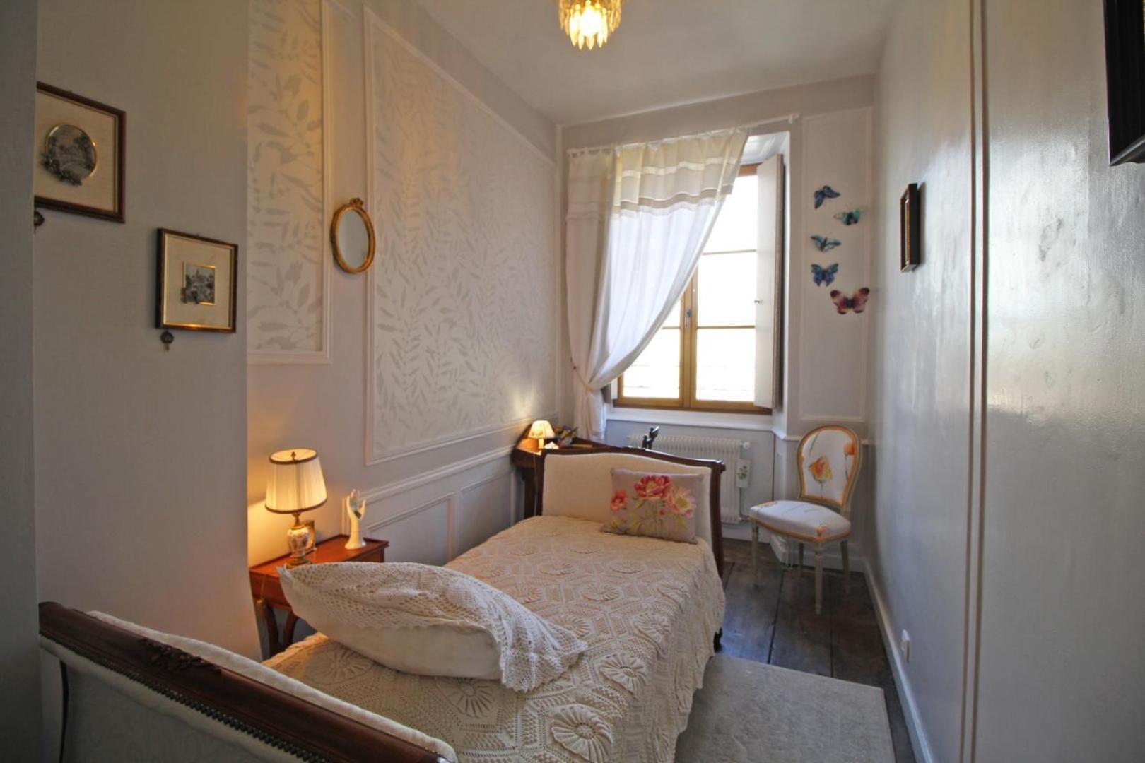 Bed and Breakfast Maison Gay Lussac Сен-Леонар-де-Нобла Экстерьер фото